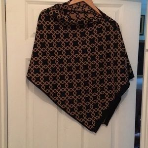 Reversible poncho and scarf